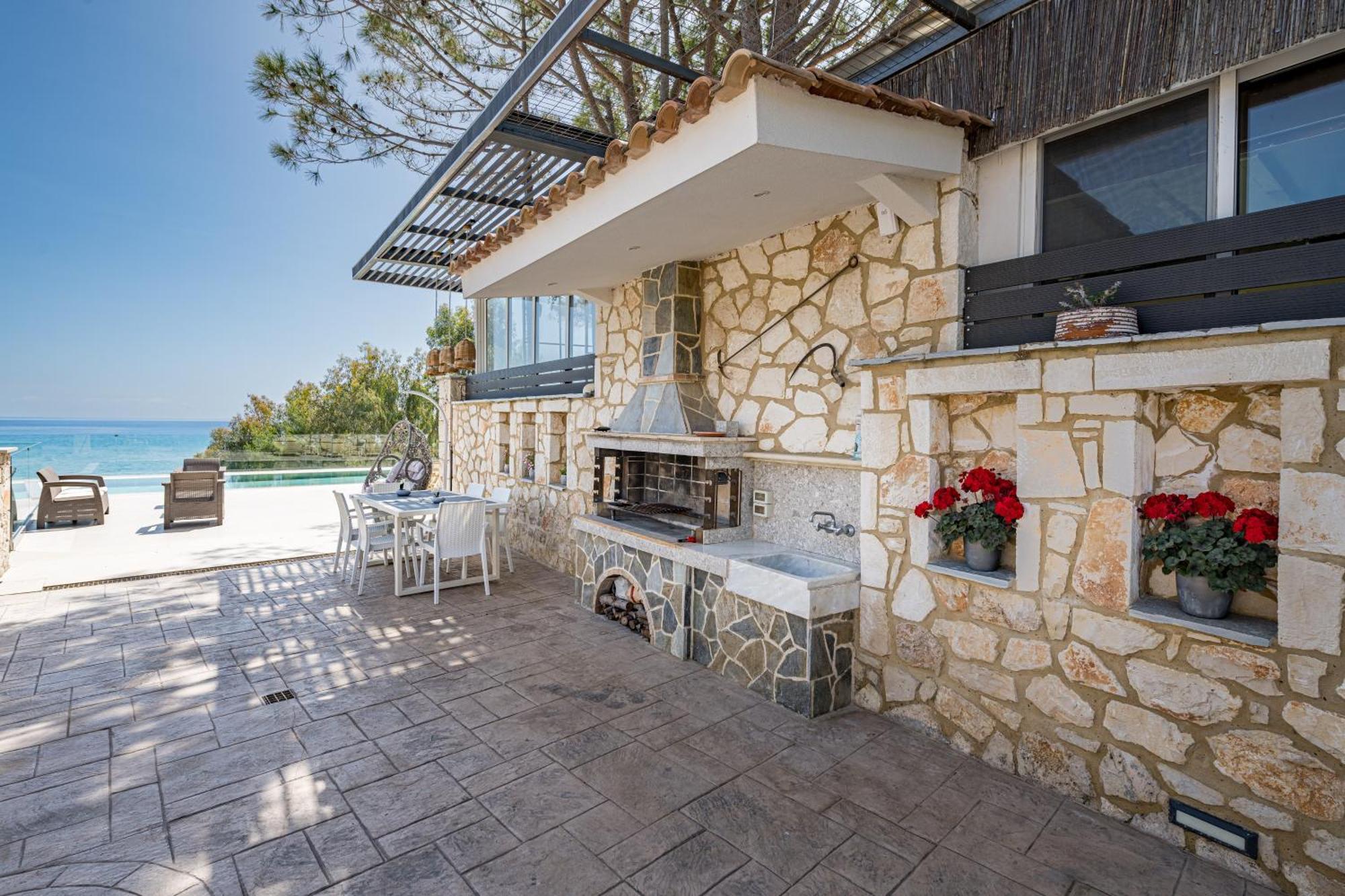 Addimare Sea View Villa, And Events Venue Alykes  Exterior photo